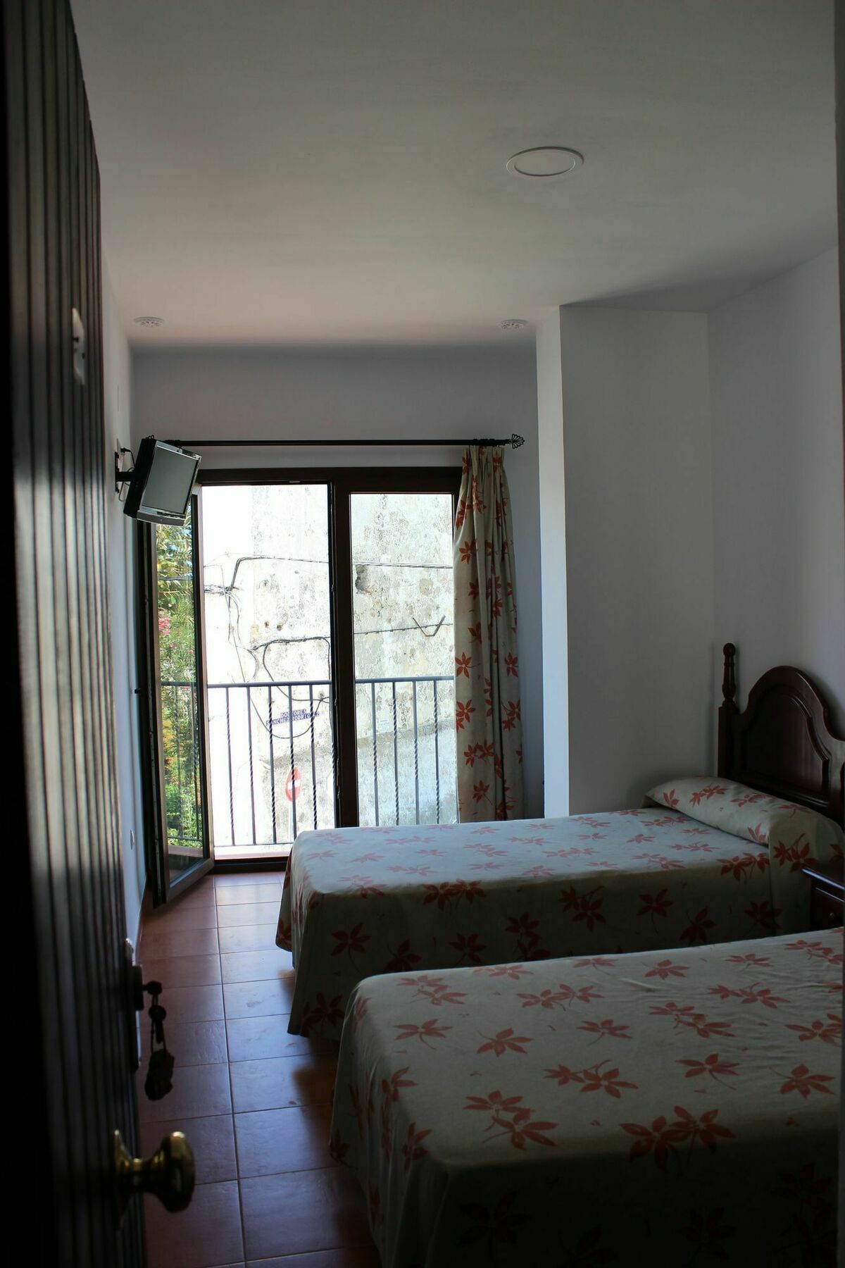 Hostal Jadraza Zahara de los Atunes Exterior photo